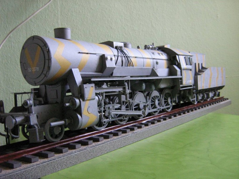 カードモデル始めました MODELIK ドイツ蒸気機関車 BR 52