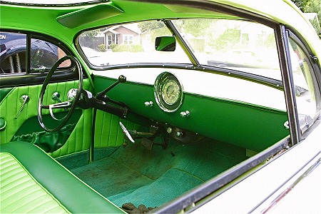 1950-Chevrolet-Custom-at-S_-1st-St-Performance-interior.jpg