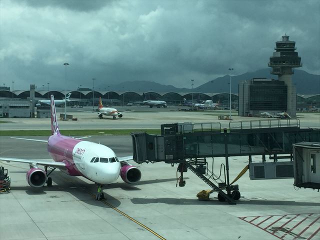 ピーチの香港チェックインは第一ターミナルに変更！　香港アップデート2016　その４　Peach Aviation Accept Check-in at Terminal 1 in Hong Kong Int'l Airport =Hong Kong Update2016 No.4