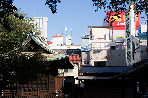 街中の三輪神社