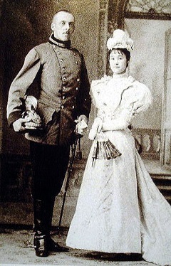 ハインリヒ・クーデンホーフ＝カレルギーと妻の青山光子