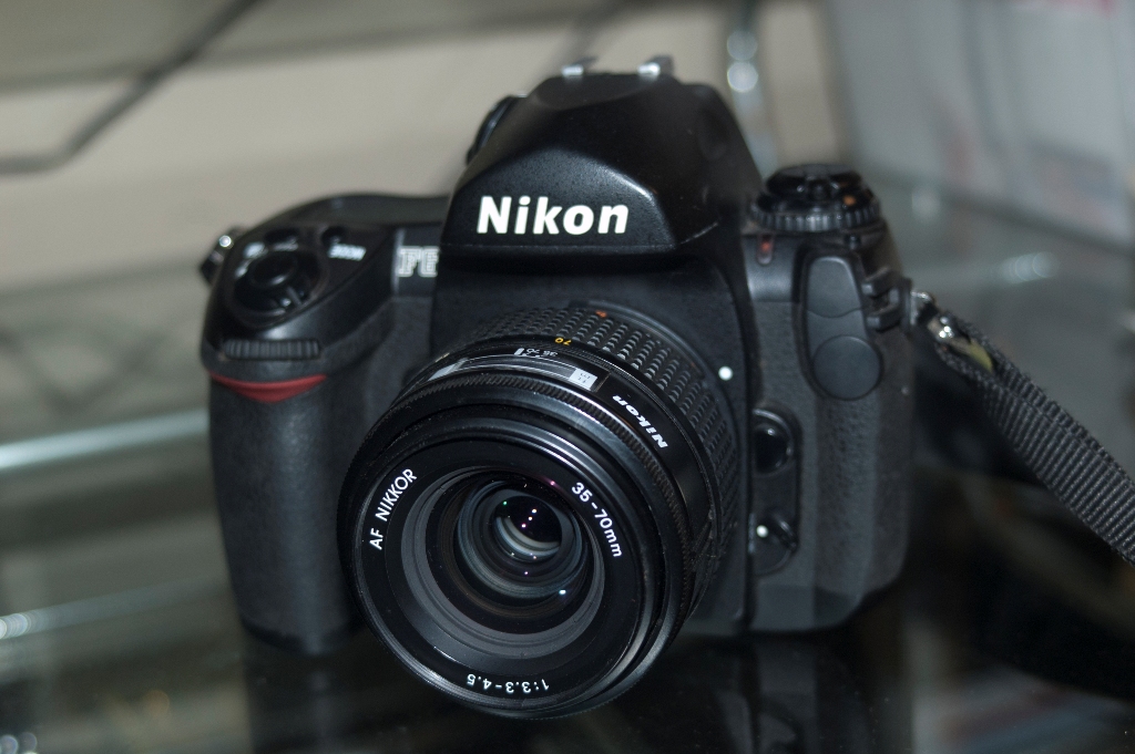 Ai AF Zoom Nikkor 35-70mm F3.3-4.5S - 少年舎通信
