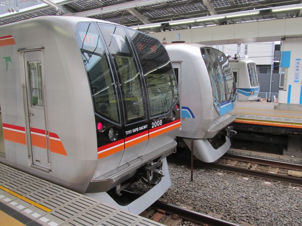 東京メトロ05系・東葉高速鉄道2000系